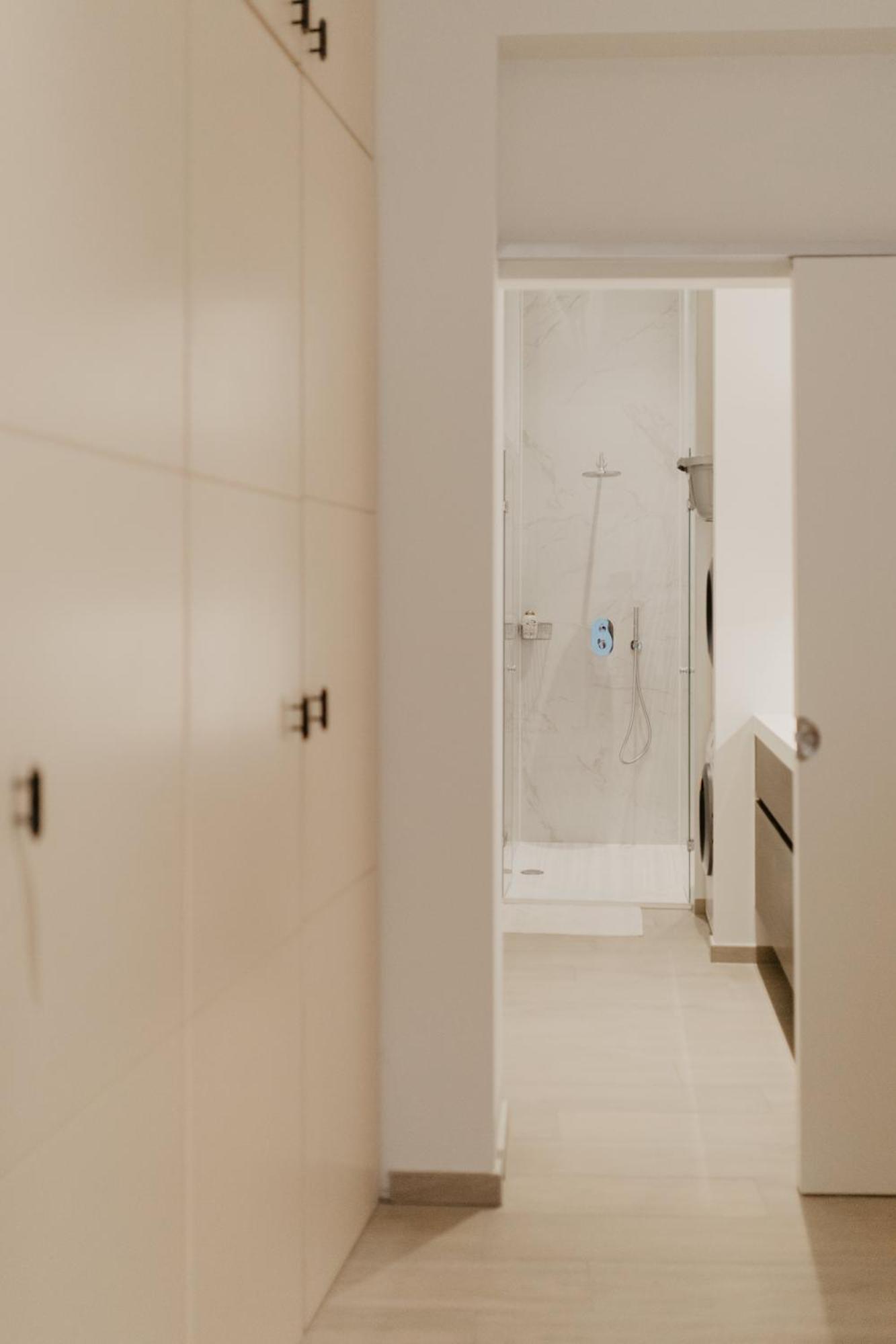Blue Bird Residence Suite Moriaan 安特卫普 外观 照片